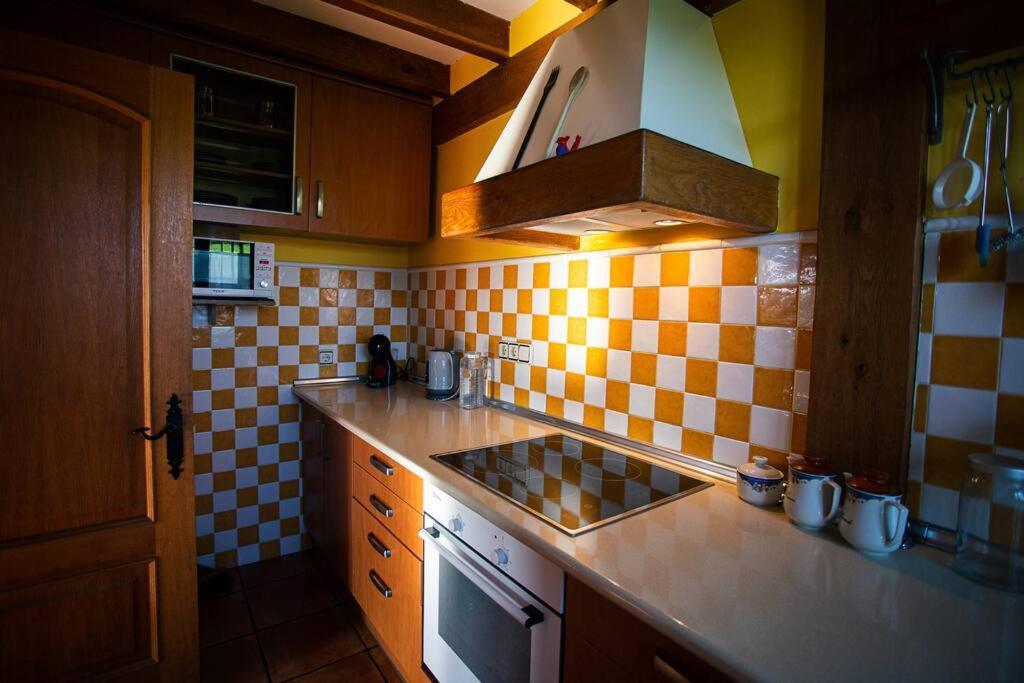 Casa Independiente Con Chimena, Jardin Y Barbacoa Santander Eksteriør bilde